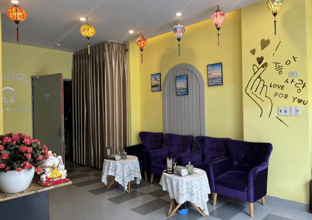New Life Emperor Barbershop Da Nang – Men’s Traditional Wellness Massage